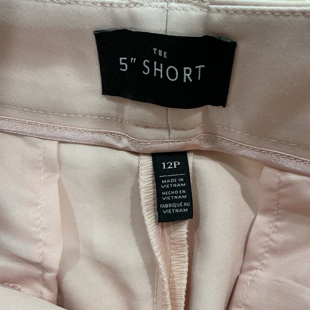 White House Black Market The 5" Short Classic Tailored Womens Pale Pink Size 12P - Picture 4 of 6